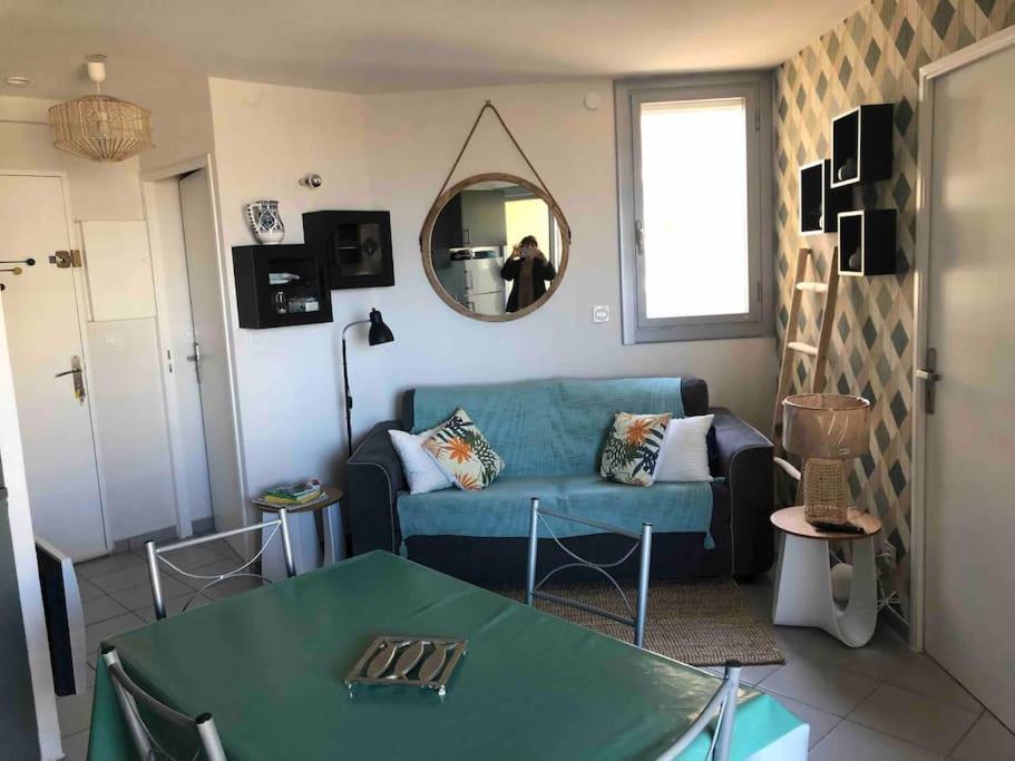 Appartement Face A La Mer Canet En Roussillon Exterior foto